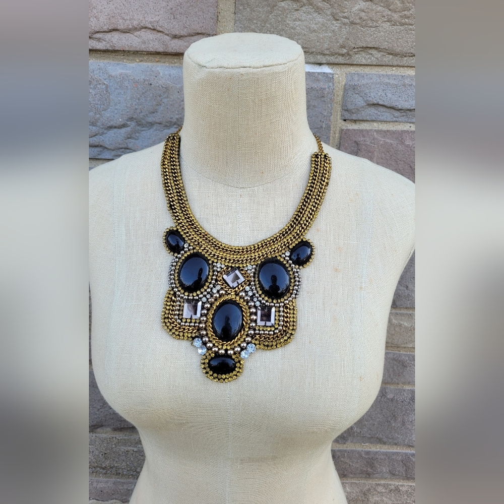 Elegant Gold and Black Mixed Metal Statement Necklace